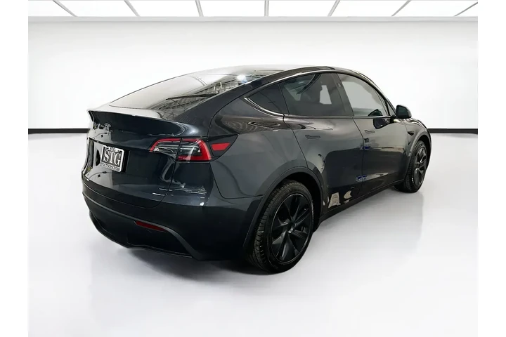 $32588 : Tesla Model Y 2024 Long Rang image 1