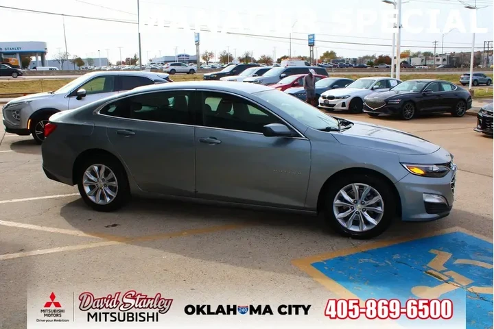 $16600 : Chevrolet Malibu 2024 LT 4dr image 6