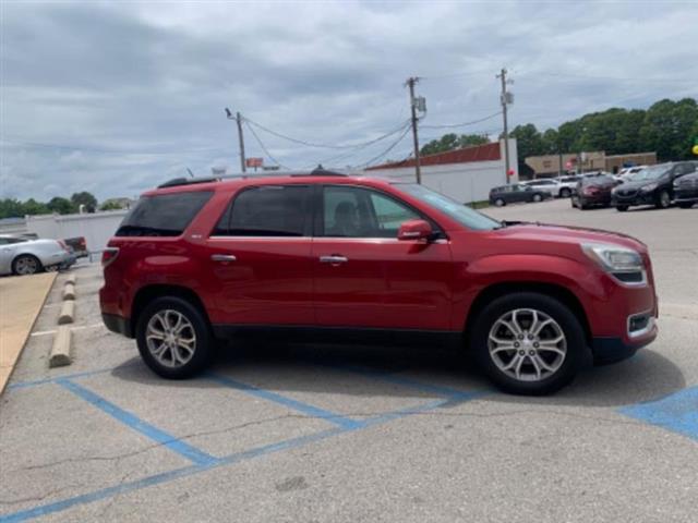 2013 GMC Acadia image 4