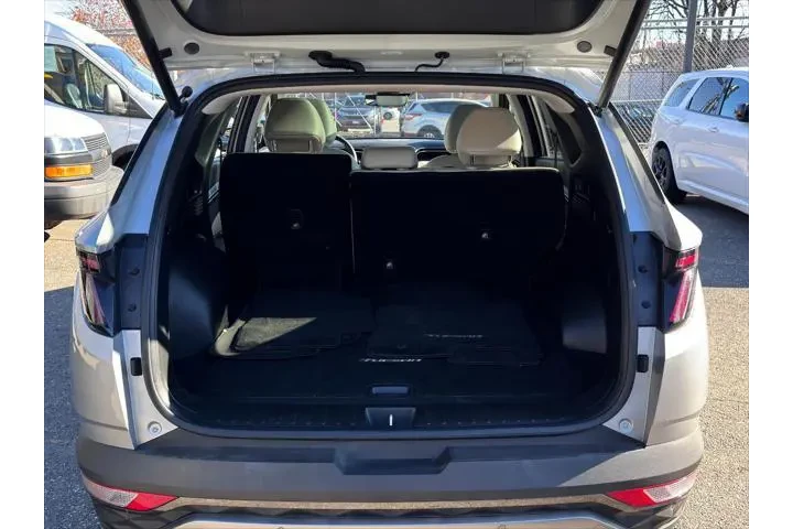 $18195 : Hyundai TUCSON Hybrid 2022 A image 8