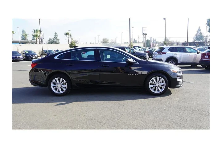 $18800 : 2024 Malibu LT image 5