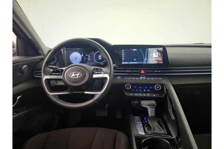 $23998 : Hyundai ELANTRA 2025 SEL Con image 10