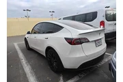 $30183 : Tesla Model Y 2022 AWD Perfo thumbnail
