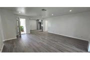 $2500 : Nice 3Bed 2Bath in South Gate thumbnail
