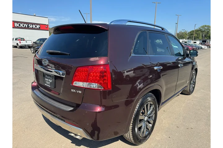 $4450 : 2013 Sorento AWD 4dr V6 SX image 2