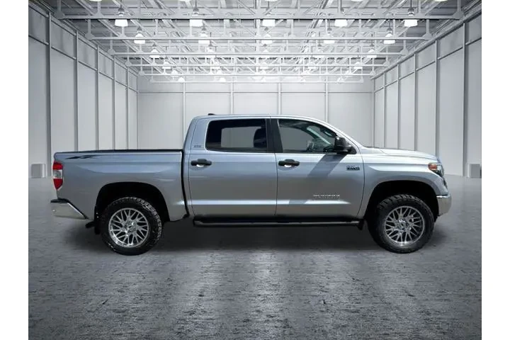 $39999 : Toyota Tundra 2020 4x4 SR5 4 image 8