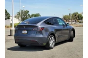 $37500 : Tesla Model Y 2023 AWD 4dr C thumbnail