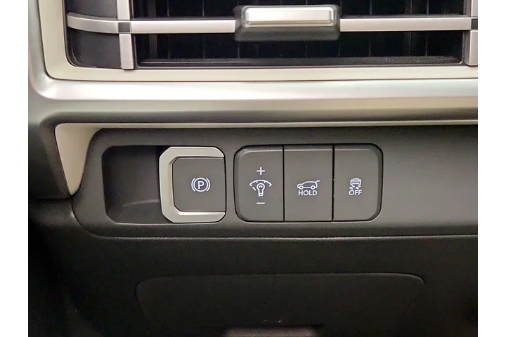 $30998 : Hyundai SANTA FE 2025 SEL 4d image 5