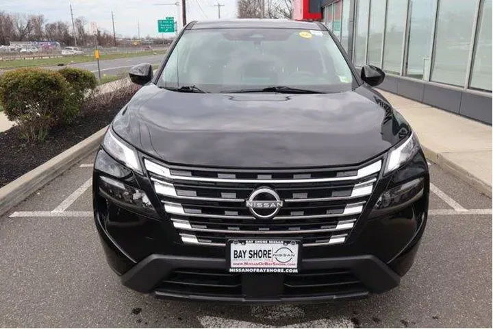 $22557 : Nissan Rogue 2023 AWD SV 4dr image 5