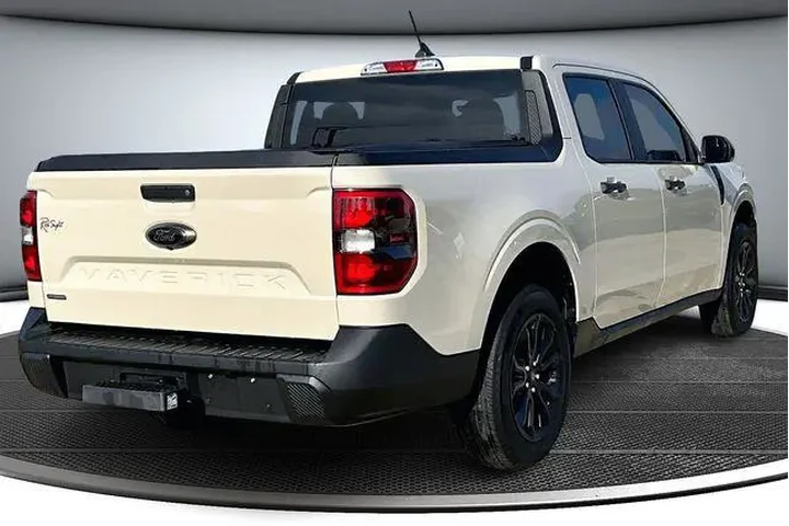 $29000 : Ford Maverick 2024 XLT 4dr S image 6