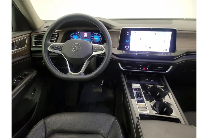 $37998 : Volkswagen Atlas 2024 AWD SE image 10