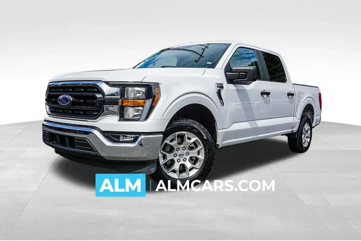 $30420 : Ford F-150 2023 4x2 XLT 4dr image 1