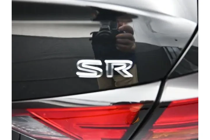 $21194 : Nissan Altima 2022 2.5 SR 4d image 5