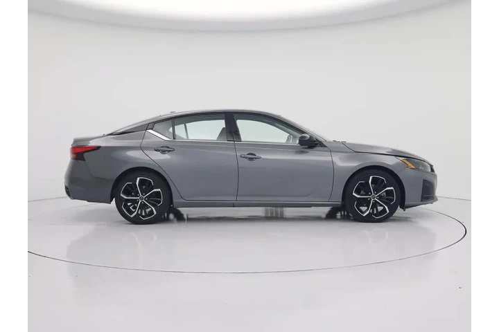 $21998 : Nissan Altima 2023 2.5 SR 4d image 7
