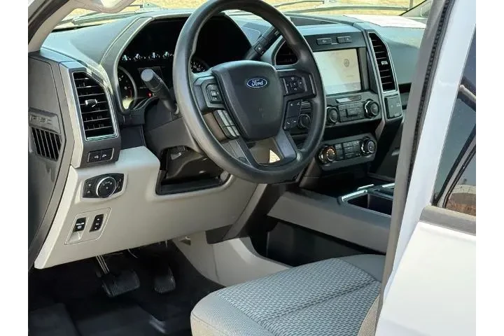 $30989 : Ford F-150 2020 4x4 XL 4dr S image 7