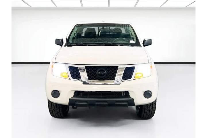 $17800 : Nissan Frontier 2016 4x4 SV image 2