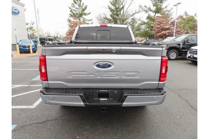 $40000 : Ford F-150 2023 4x4 XLT 4dr image 6