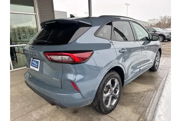 $25900 : Ford Escape 2023 AWD ST-Line image 8