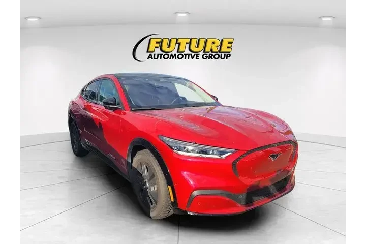 $32997 : Ford Mustang Mach-E 2023 AWD image 1