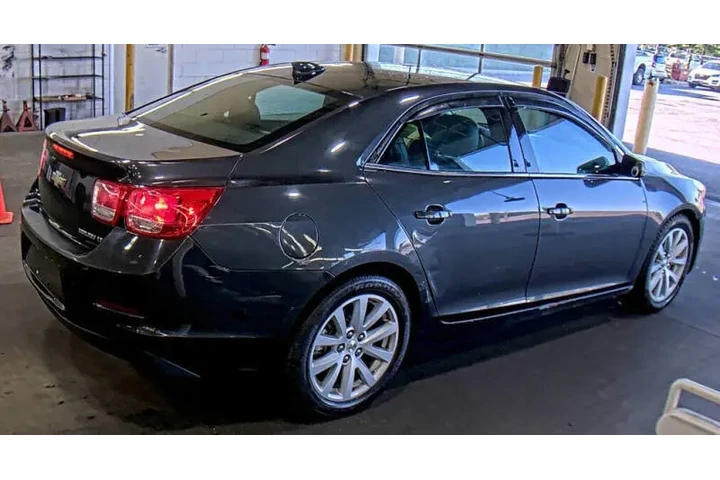 $7995 : 2015 Malibu LT image 3