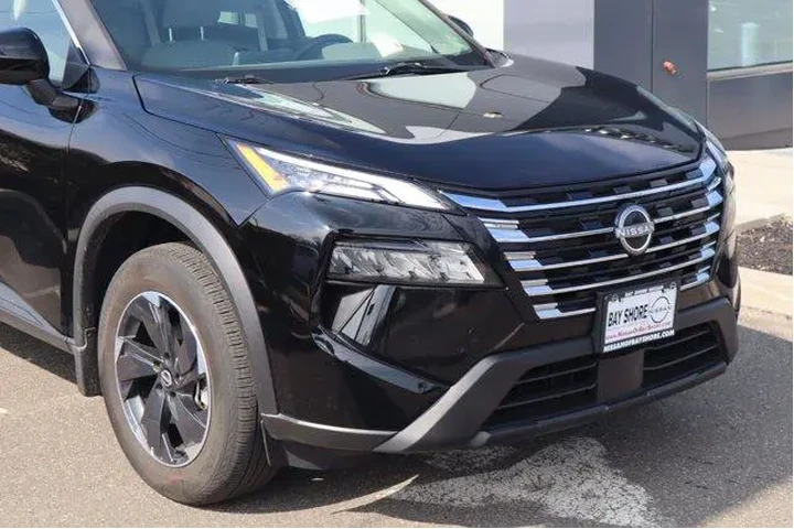 $23762 : Nissan Rogue 2025 AWD SV 4dr image 4