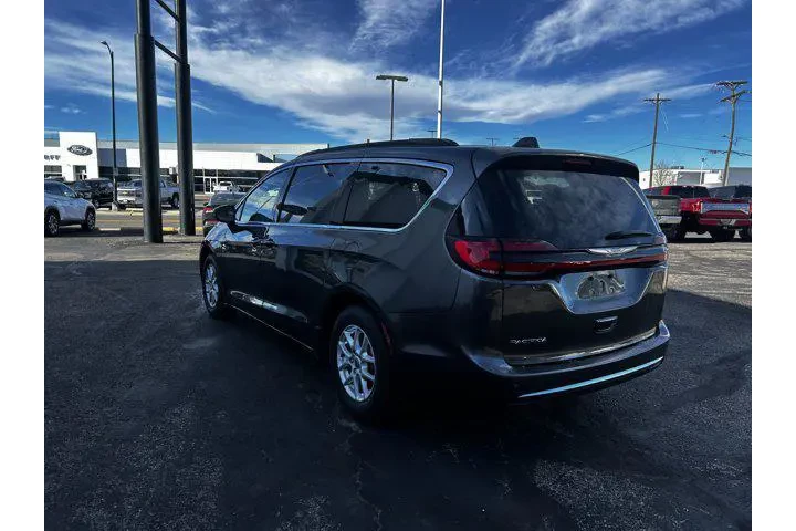 $23443 : Chrysler Pacifica 2022 Touri image 3