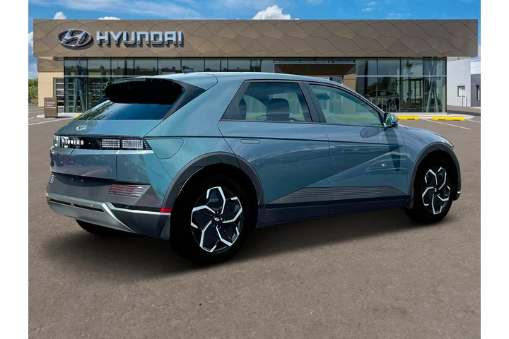 $24500 : Hyundai IONIQ 5 2024 SEL 4dr image 8