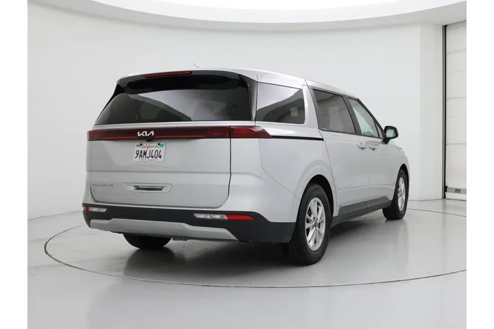 $22998 : Kia Carnival 2022 LX 4dr Min image 8