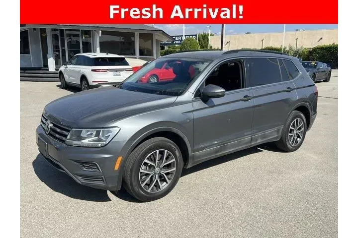 $14991 : Volkswagen Tiguan 2019 SE 4d image 1
