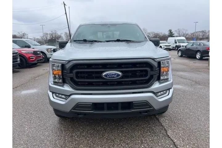 $36302 : Ford F-150 2023 4x4 XLT 4dr image 2