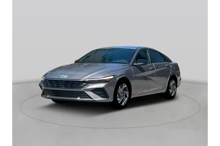 $18420 : Hyundai ELANTRA 2025 SEL Spo image 1