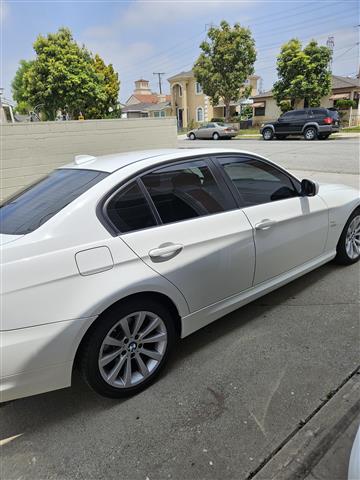 $7500 : 2011 Bmw 3 series image 7