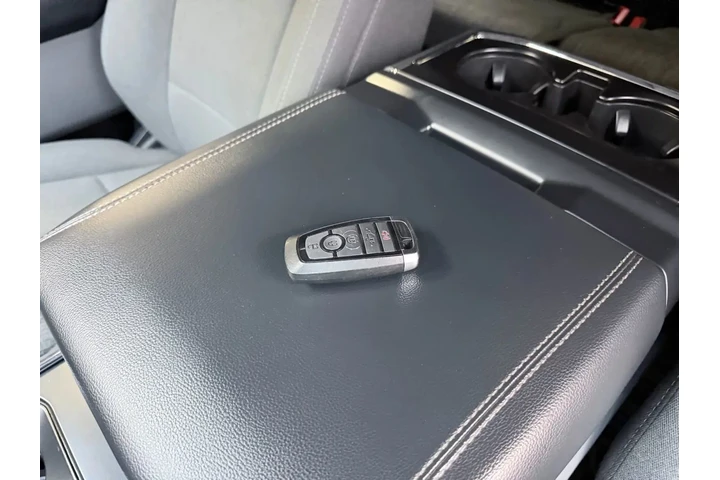 $33900 : 2021 FORD F150 SUPERCREW CAB image 1