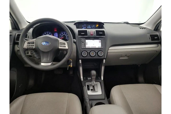 $13998 : Subaru Forester 2014 AWD 2.5 image 9