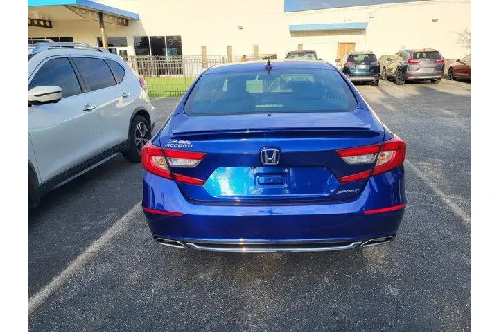 $19491 : Honda Accord 2018 Sport 4dr image 5