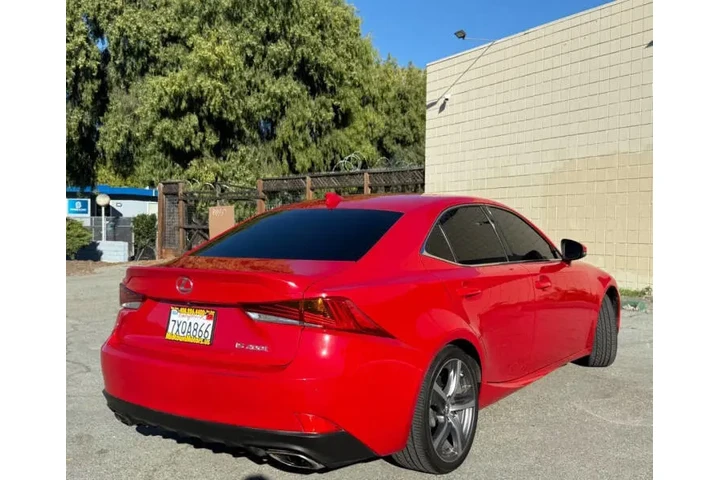 $22450 : 2017 IS 200t image 7