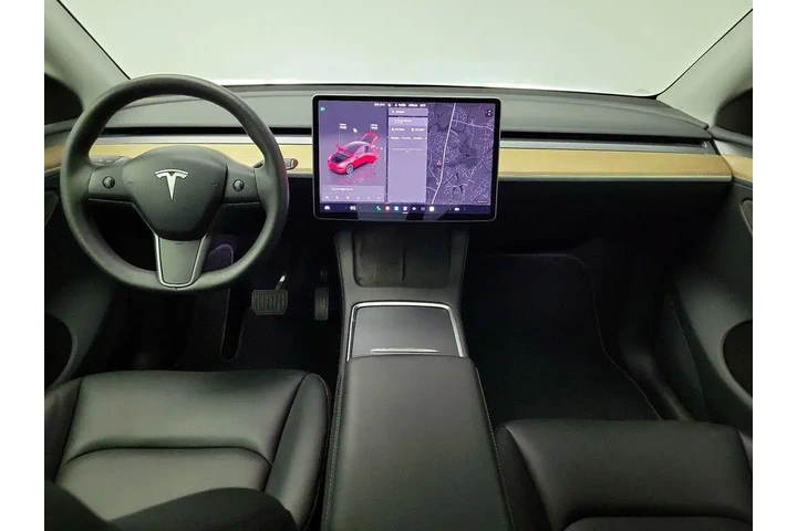 $36998 : Tesla Model Y 2025 Long Rang image 9