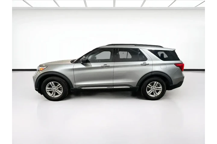 $25880 : Ford Explorer 2022 XLT 4dr S image 2
