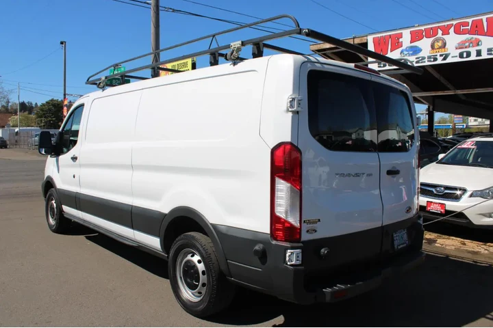 $17395 : 2017 Transit Van T-150 148" L image 4
