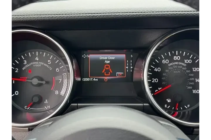 $26000 : Ford Mustang 2022 EcoBoost P image 5