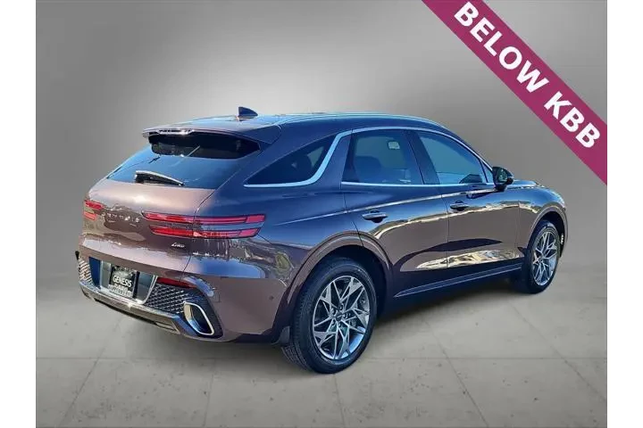 $36300 : Genesis GV70 2023 AWD 2.5T S image 8