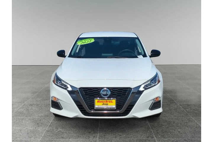 $26770 : Nissan Altima 2022 2.5 SR 4d image 8