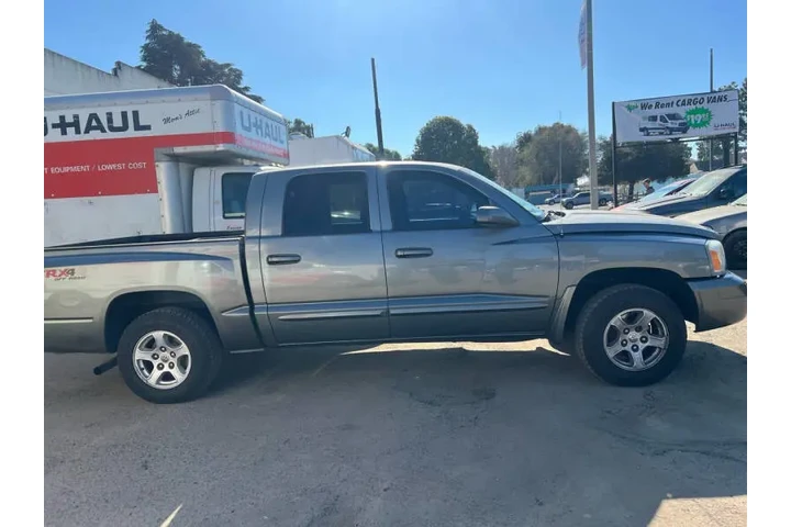 $7000 : 2006 Dakota SLT image 7