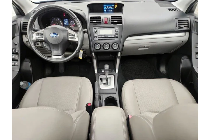 $12998 : Subaru Forester 2015 AWD 2.5 image 9
