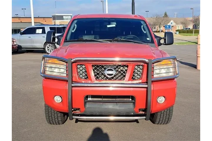 $8500 : Nissan Titan 2011 4x4 PRO-4X image 8