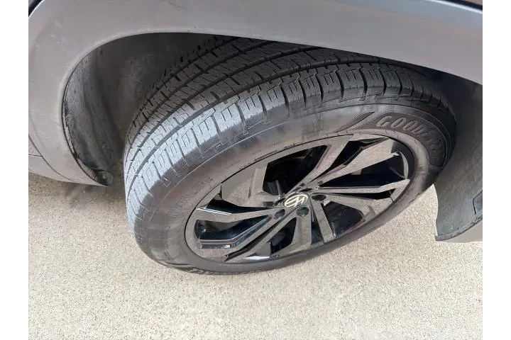 $23120 : Volkswagen Atlas 2022 AWD V6 image 4