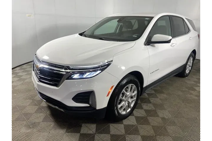 $21749 : Chevrolet Equinox 2024 LT 4d image 3