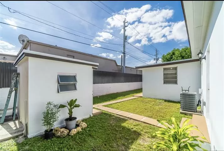 $998000 : Vendo casas single Family tipo image 10