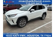 Toyota RAV4 2021 XLE Premium