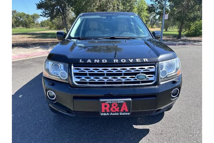 $10285 : 2013 Land Rover LR2 HSE LUX image 3